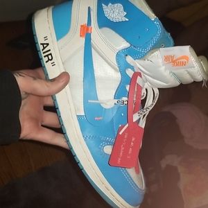 Off-white jordan 1